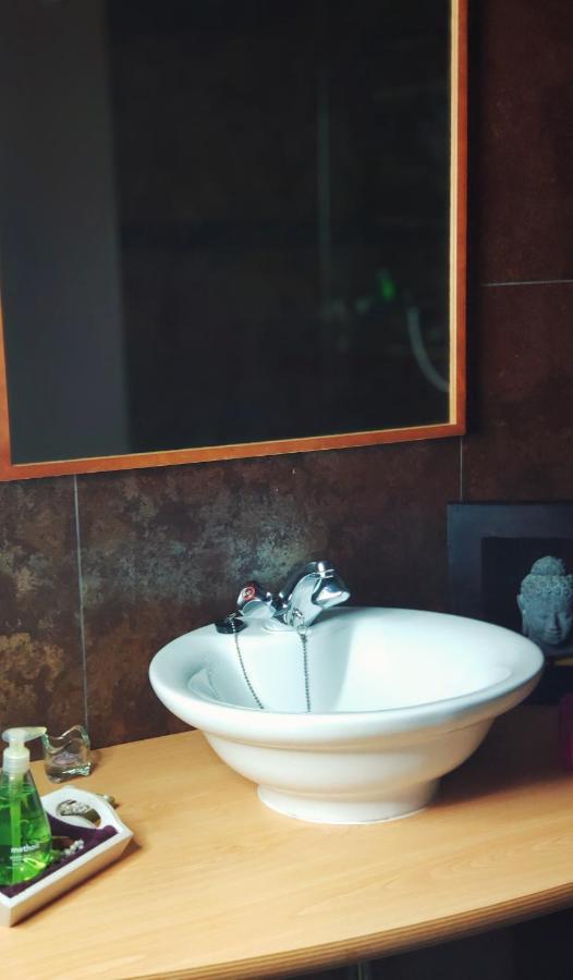 B&B Aquavert Tournai Eksteriør billede